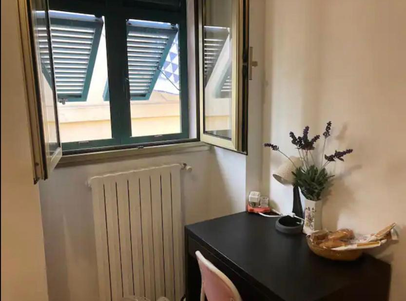Cheerful Room, Sharing Kitchen In A Cosy Family Art House, Ideal For One Person Or Couple Санремо Экстерьер фото